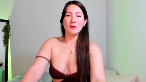 ChloeIndependient model online show from February 22, 6:19 pm