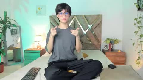 Kai online show from March 24, 11:10 pm