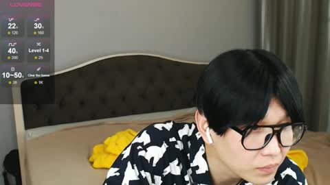 Snapshot of kai_chicken chatting on March 31, 8:53 pm Kai Chicken online show from March 31, 8:53 pm