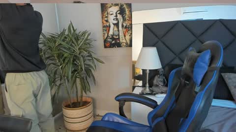 kai_storn online show from April 3, 11:08 am