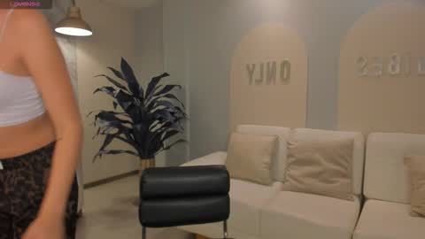 Kaia Ferreira online show from February 8, 11:46 am