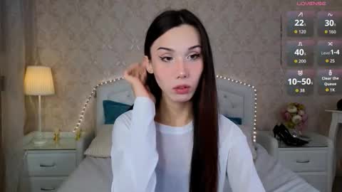 Kaia Monday Thursday FridaySaturdaySunday online show from November 6, 9:43 am