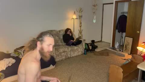 Kaiku77 online show from February 5, 6:45 pm