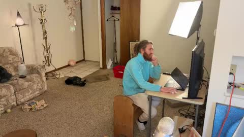 Kaiku77 online show from February 7, 6:33 pm