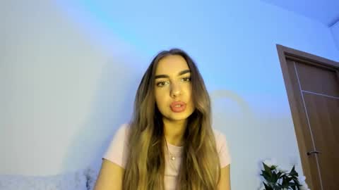 Snapshot of kaily777 chatting on November 21, 5:22 pm kaily777 online show from November 21, 5:22 pm