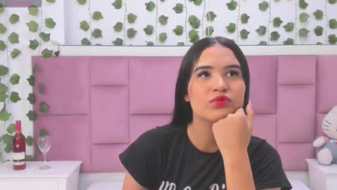 kelly online show from February 25, 11:09 am