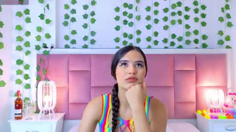 kelly online show from April 20, 11:13 am