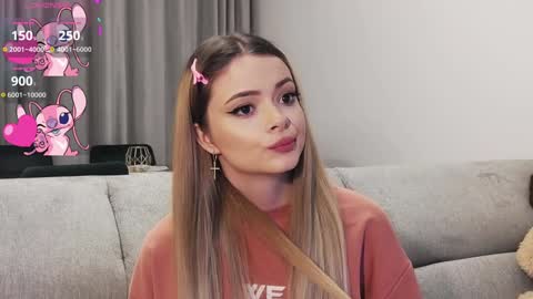 Snapshot of kailyn_moen01 chatting on January 25, 9:35 pm Kailyn online show from January 25, 9:35 pm