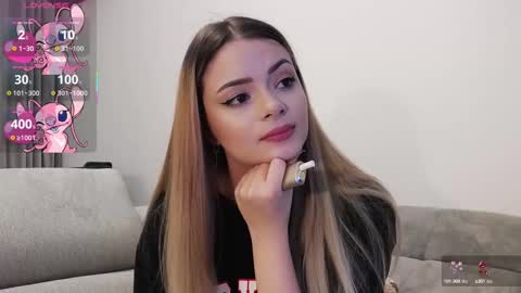 Snapshot of kailyn_moen01 chatting on March 5, 8:42 pm Kailyn online show from March 5, 8:42 pm