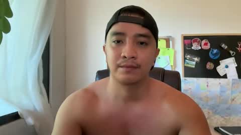 Snapshot of kaintamod0615 chatting on April 5, 8:11 am Justin online show from April 5, 8:11 am