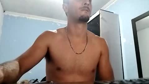 Snapshot of kaiohoffiman chatting on December 2, 10:16 pm kaiohoffiman online show from December 2, 10:16 pm