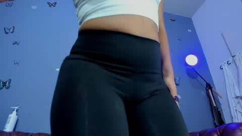 kaira_mosse_ online show from November 23, 11:43 am