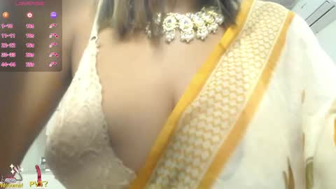 Snapshot of kairadayaamaii chatting on April 29, 11:58 am Kaira online show from April 29, 11:58 am