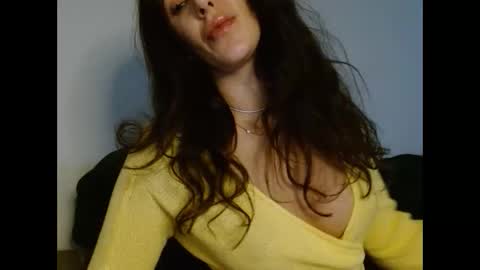 Kaira Ember online show from February 27, 10:32 pm