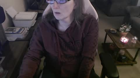 Snapshot of kait331 chatting on March 7, 1:20 am Camprincess331 online show from March 7, 1:20 am