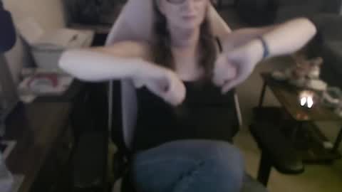 Snapshot of kait331 chatting on September 23, 1:19 am Camprincess331 online show from September 23, 1:19 am