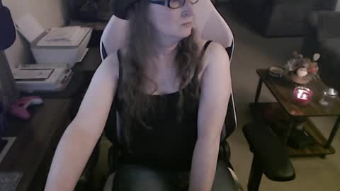 Camprincess331 online show from November 9, 1:26 am