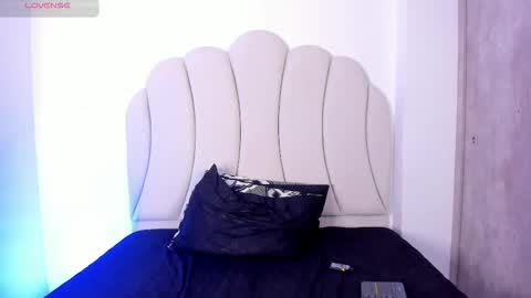 Kaity Lane online show from January 10, 11:45 am