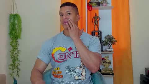 kale thomson online show from January 31, 6:36 pm