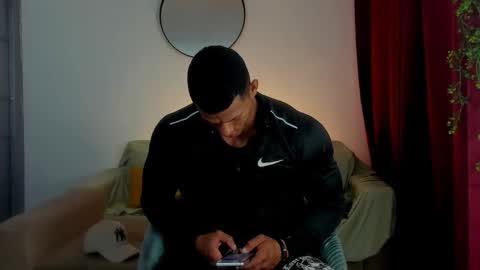 kale thomson online show from October 31, 2:23 am