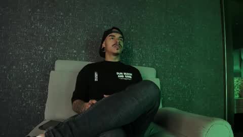 Kale online show from September 30, 11:15 am