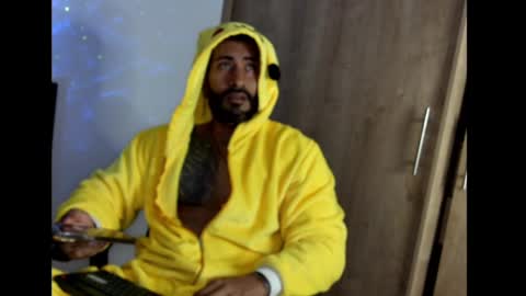 Snapshot of kaleth_price chatting on March 2, 5:01 am Kaleth Price online show from March 2, 5:01 am