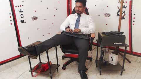 Kaleth online show from September 25, 10:02 pm