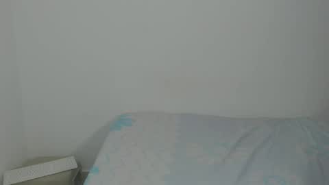 kalifah_ online show from April 18, 12:31 pm