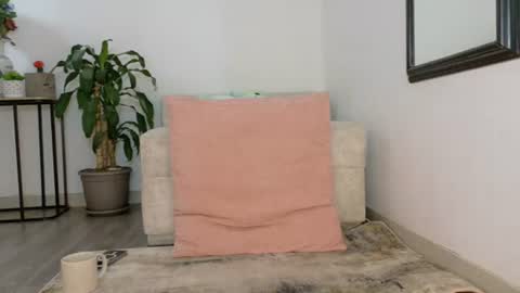 Snapshot of kalindi_ chatting on July 31, 1:43 pm ONLY FANS cami0777 FANSLY Camilabcruz777 instagram online show from July 31, 1:43 pm