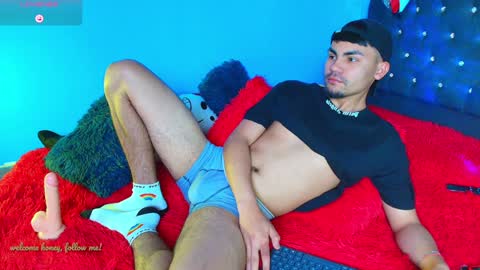 K A L I online show from December 6, 5:53 am