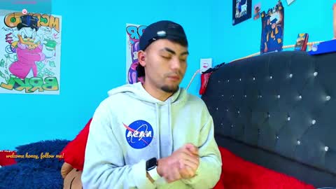 K A L I online show from February 2, 6:37 am