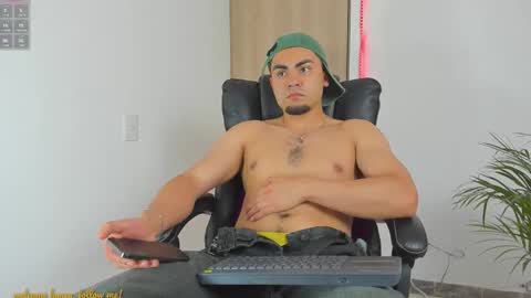 K A L I online show from March 19, 7:12 am