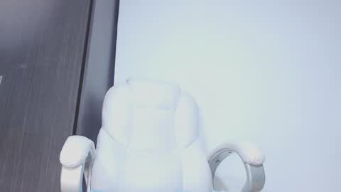 Hannah online show from December 4, 11:24 pm