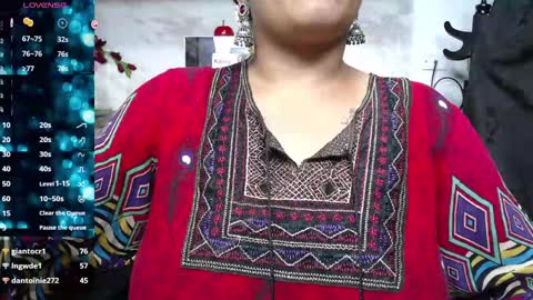 Alisha online show from February 3, 4:10 pm