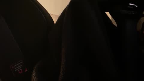 Snapshot of kalvadoz chatting on February 18, 2:29 am Benji online show from February 18, 2:29 am