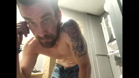 kalvenurl25 online show from March 7, 3:20 pm