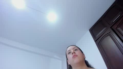 Snapshot of kam_lopez chatting on September 28, 8:14 pm Kamilalopez online show from September 28, 8:14 pm