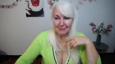 KamaliaSim online show from November 29, 7:28 pm