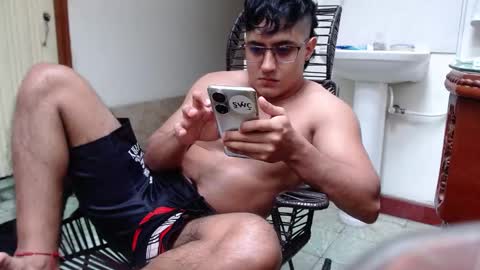 Snapshot of kamenov07 chatting on January 14, 9:51 pm kamenov07 online show from January 14, 9:51 pm