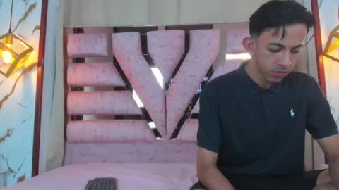 kameron and Nick online show from November 13, 8:19 pm