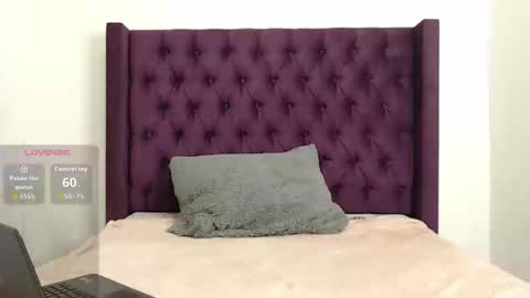 Snapshot of kamiandoscar chatting on March 6, 11:45 pm KamiYOscar online show from March 6, 11:45 pm