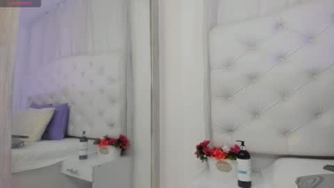    online show from October 2, 12:23 pm