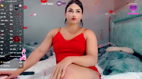 Snapshot of kamila_hill chatting on February 10, 3:46 am Kamila online show from February 10, 3:46 am