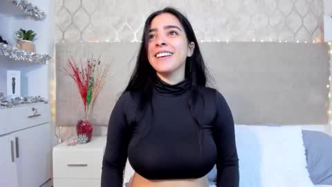 Kamila Betancourt online show from December 3, 1:20 pm