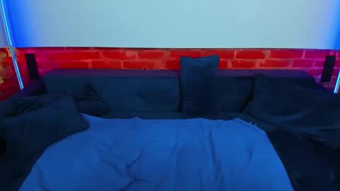 Snapshot of kamilahot25 chatting on November 8, 7:23 pm kamilahot25 online show from November 8, 7:23 pm