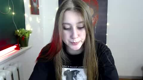 kamilla_love_ online show from December 14, 12:54 pm