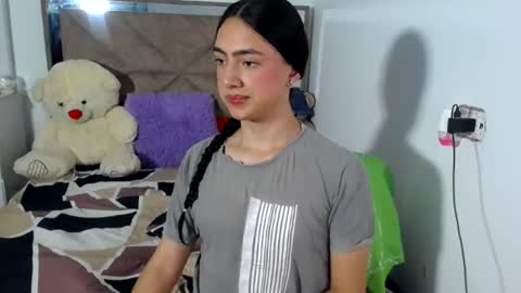 Snapshot of kammi_candy chatting on July 24, 2:09 am -- kammi -- online show from July 24, 2:09 am
