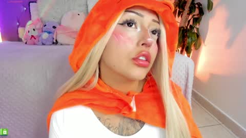 Snapshot of kanao_tsuyuri chatting on December 27, 7:46 pm  Kanao uwu online show from December 27, 7:46 pm