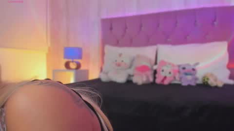 Snapshot of kanao_tsuyuri chatting on October 20, 9:15 pm  Kanao uwu online show from October 20, 9:15 pm