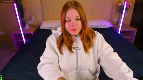 Snapshot of kandy_balls chatting on May 5, 12:35 pm kandy_balls online show from May 5, 12:35 pm